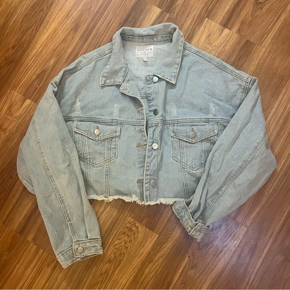 Light Wash Raw Cut Cropped Denim Jacket - Picture 1 of 2